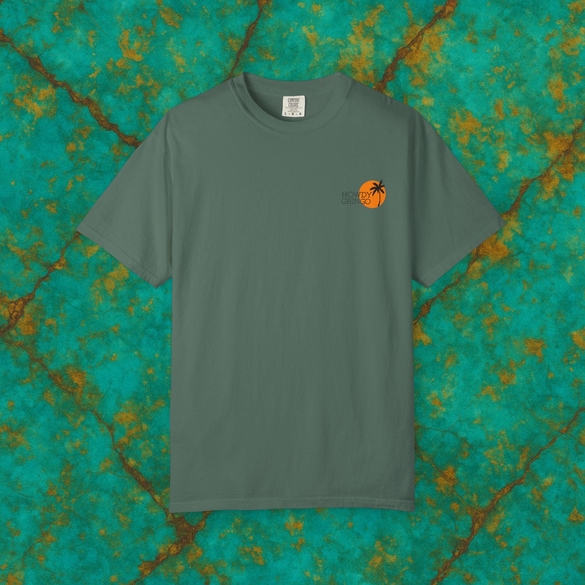“Snow Birds”- Relaxed Comfort Colors travel tee, with southwest inspired designs. Perfect t-shirt for traveling, road trips or collecting.✨7 colors available.